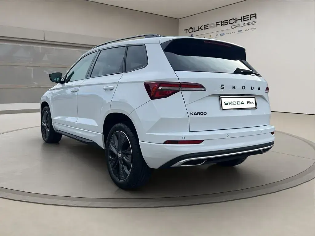 Gebraucht Skoda Karoq SportLine 150 PS (110 kW) 2023 Weiß SUV