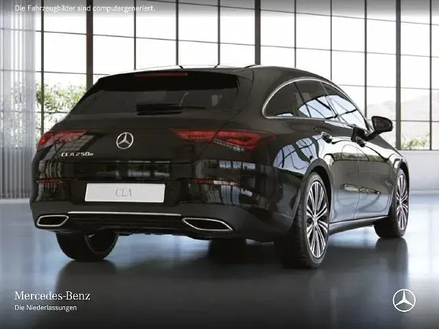 Gebraucht Mercedes CLA250e Shooting Brake 218 PS (160 kW) 2022 Kombi