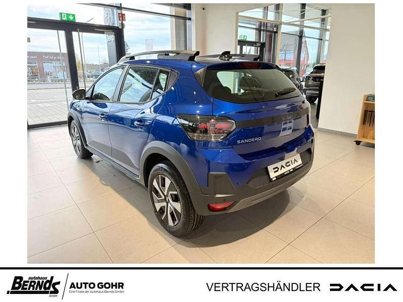 Neu Dacia Sandero Expression 110 PS (80 kW) 2026 Ironblau metallic Kleinwagen