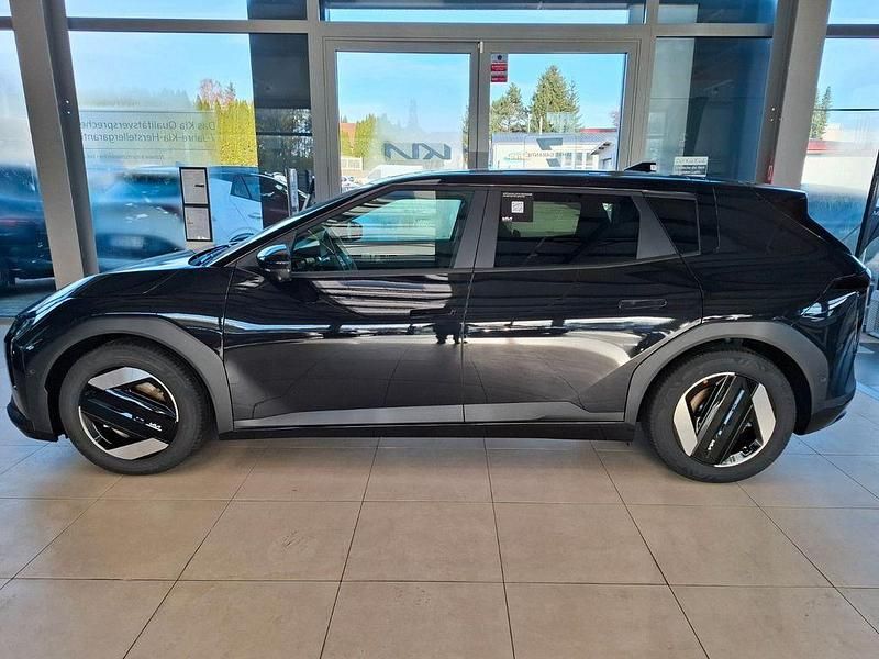 Neu Kia EV4 Earth 150 kW (204 PS) 2025 Schwarz Kleinwagen