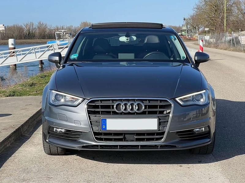 Gebraucht Audi A3 Ambition 150 PS (110 kW) 2014 Munsongrau metalic Limousine