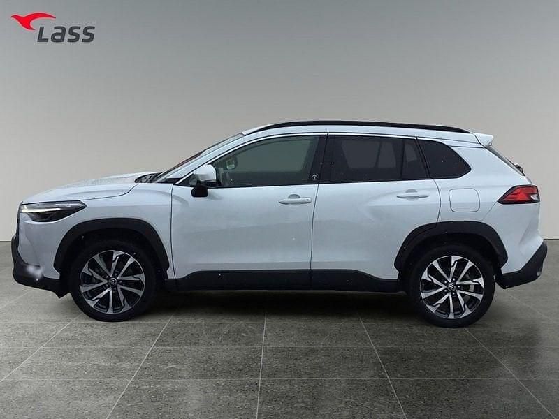 Gebraucht Toyota Corolla Cross Team 197 PS (144 kW) 2022 Platinumweiß perleffekt SUV