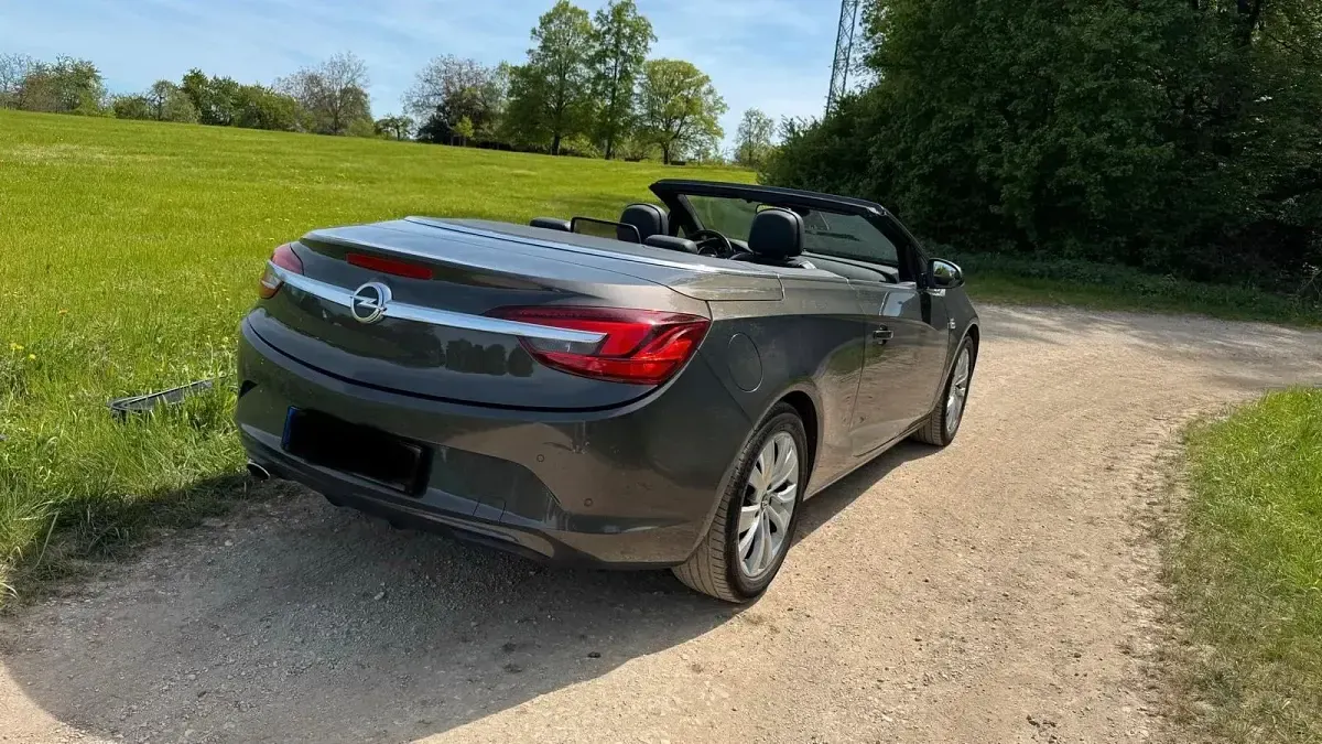 Gebraucht Opel Cascada 165 PS (121 kW) 2014 Grau Cabrio
