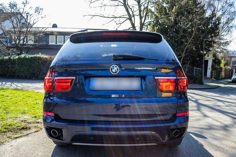 Gebraucht BMW X5 Exclusive 306 PS (225 kW) 2011 Blau SUV