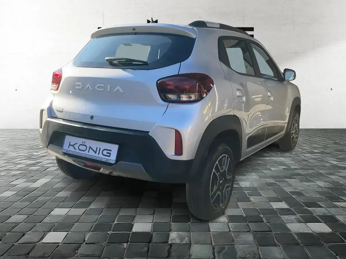 Occasion Dacia Spring Essentiel 33 kW (45 ch) 2023 Argent Citadine