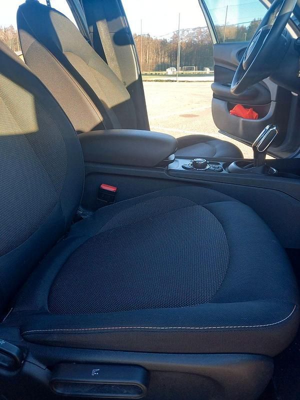 Gebraucht Mini Cooper D Classic 150 PS (110 kW) 2021 Grau Kleinwagen