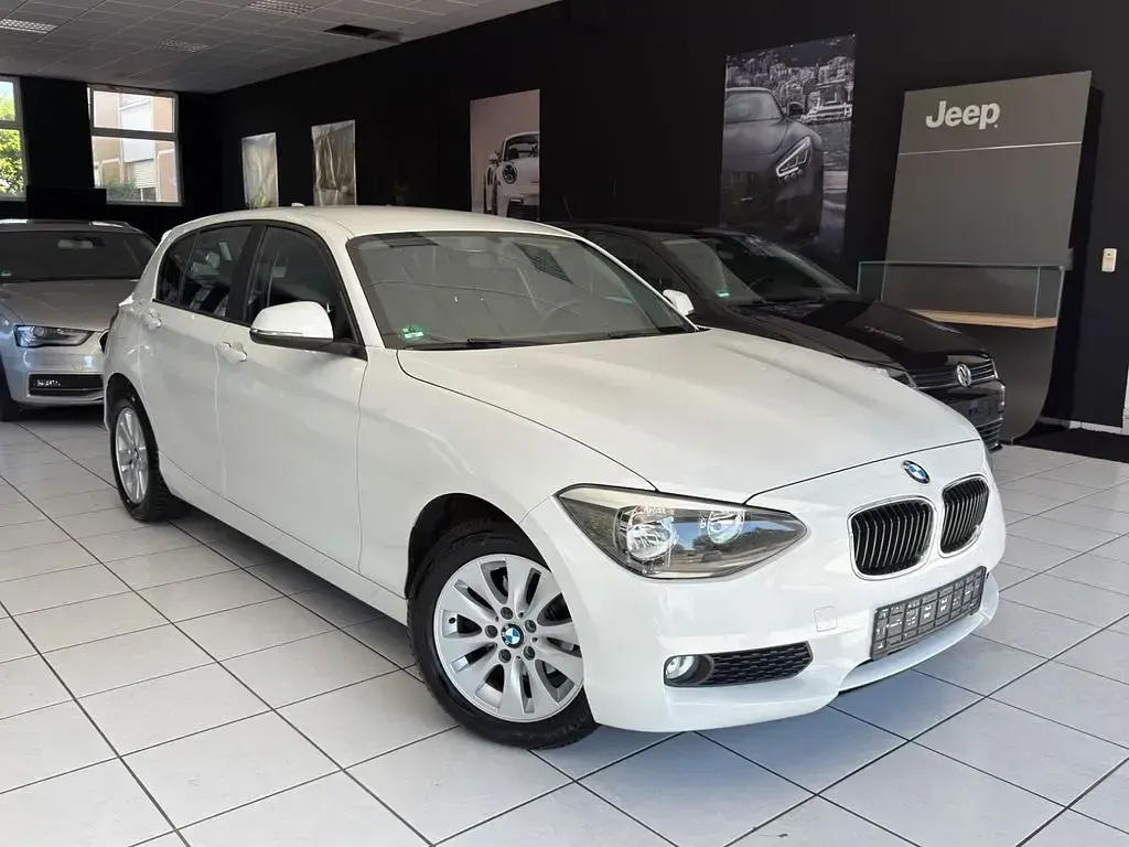 Gebraucht BMW 116 Comfort Edition 136 PS (100 kW) 2013 Weiß Kleinwagen