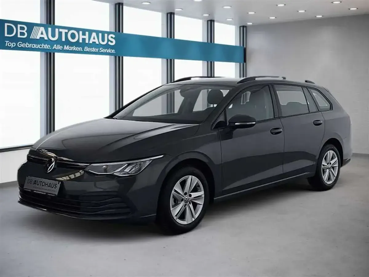 Gebraucht VW Golf VIII Life 110 PS (80 kW) 2024 Kombi