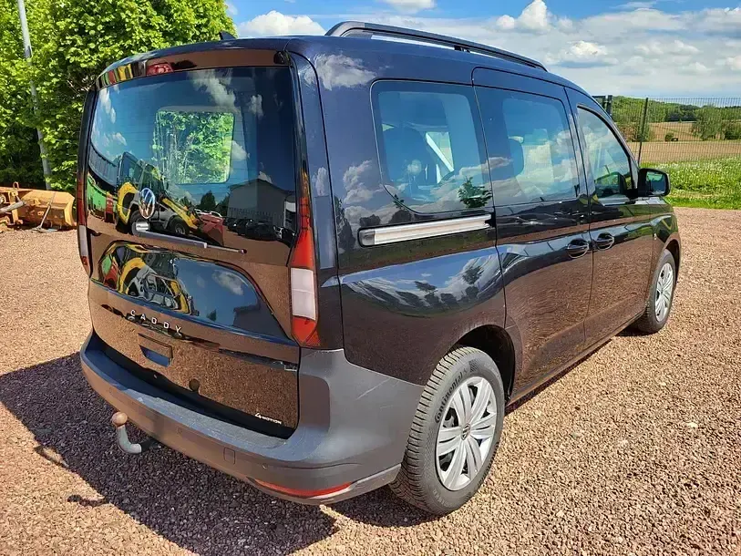 Brugt VW Caddy 122 HK (89 kW) 2023 Sort MPV