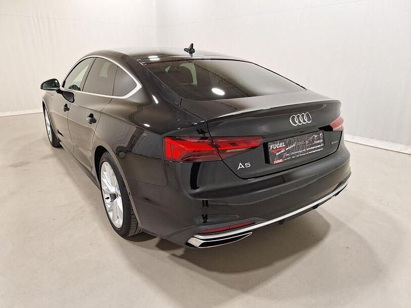 Gebraucht Audi A5 Sportback Advanced 204 PS (150 kW) 2023 Mythosschwarz metallic Kleinwagen
