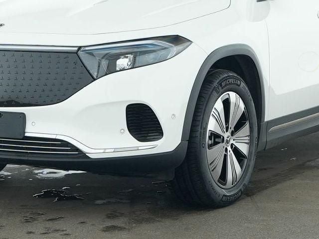 Gebraucht Mercedes EQA300 Progressive 167 kW (228 PS) 2025 Unilack polarweiß SUV
