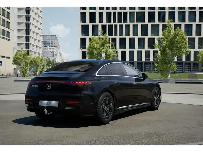 Gebraucht Mercedes EQE300 180 kW (245 PS) 2024 Schwarz metalliclack obsidianschwarz metallic Limousine