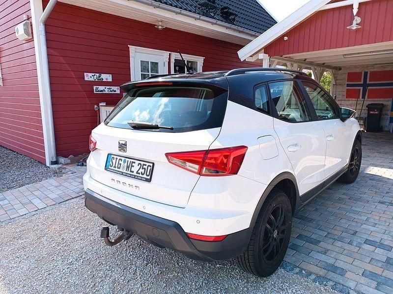 Second-hand Seat Arona Style 116 CP (85 kW) 2019 Alb SUV