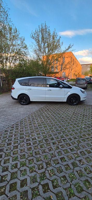Occasion Ford S-MAX Titanium 140 ch (102 kW) 2010 Blanc Monospace
