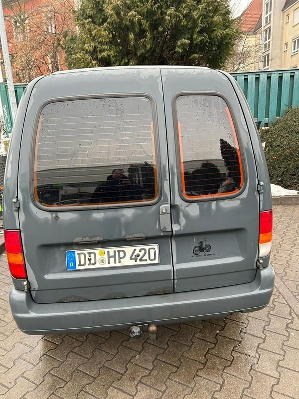Gebraucht VW Caddy 64 PS (47 kW) 2002 Grau Van / Kleinbus