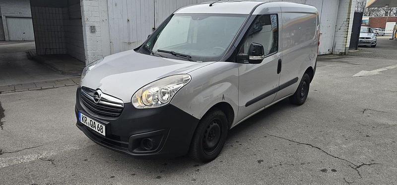 Gebraucht Opel Combo 90 PS (66 kW) 2015 Grau Van