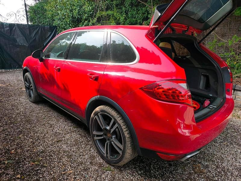 Usata Porsche Cayenne 2013 Rosso SUV
