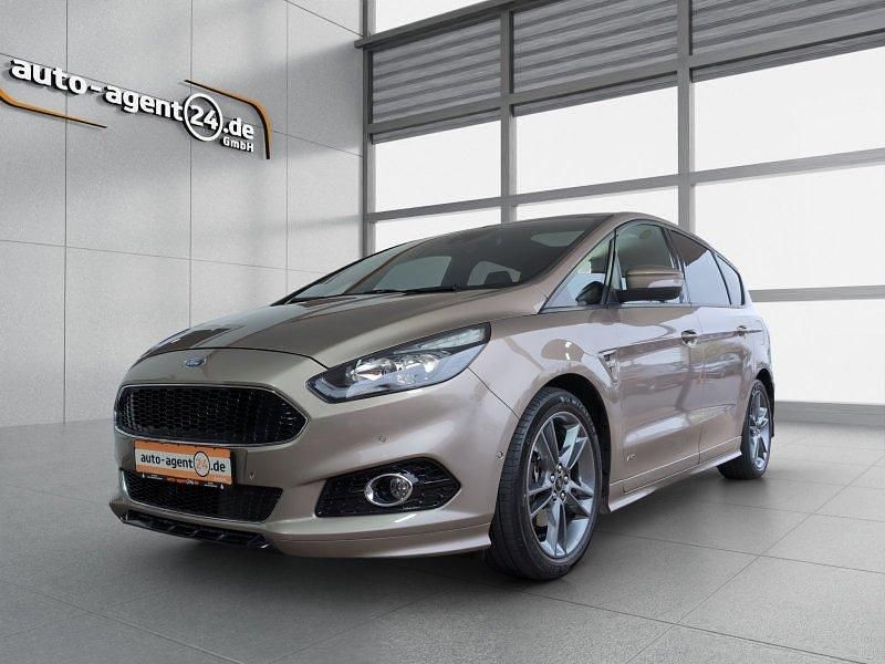 Gebraucht Ford S-MAX S 190 PS (139 kW) 2019 Pyrit silber metallic Van / Kleinbus