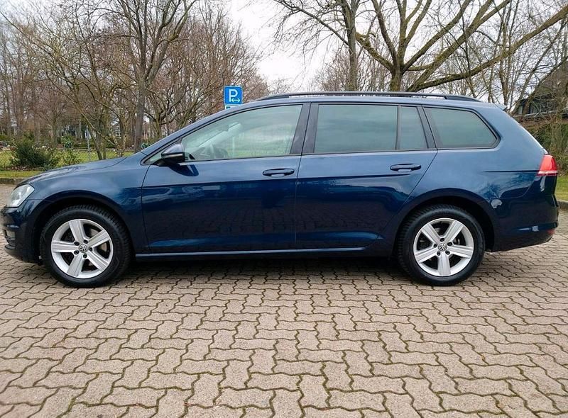 Gebraucht VW Golf VII 122 PS (89 kW) 2014 Blau Kombi