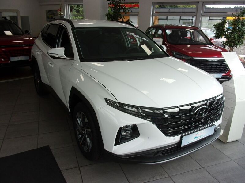 Weiß Neu 2024 Hyundai Tucson Comfort SUV | 30.980 € (Etwas zu teuer) - Bild 1/4