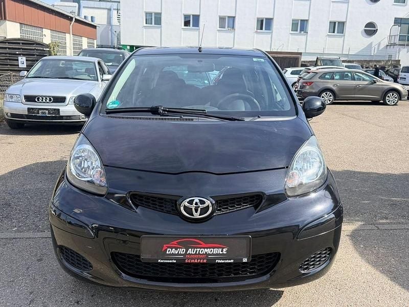 Gebraucht Toyota Aygo Cool 68 PS (50 kW) 2009 Schwarz Kleinwagen