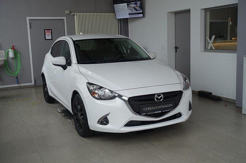 Gebraucht Mazda 2 Kizoku 75 PS (55 kW) 2019 Weiß Kleinwagen