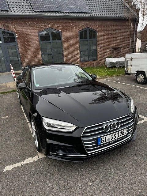 Gebraucht Audi A5 Sportback Sport 190 PS (139 kW) 2018 Schwarz Kleinwagen