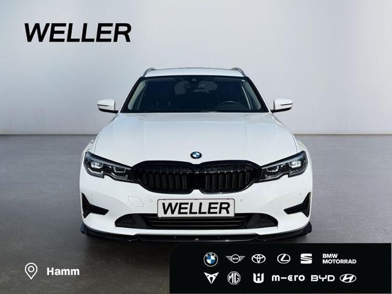 Gebraucht BMW 320 Advantage 184 PS (135 kW) 2020 Alpinweiss iii Kombi