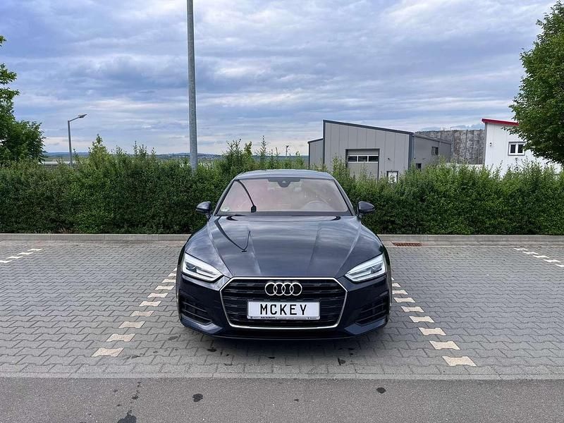 Gebraucht Audi A5 170 PS (125 kW) 2018 Mondscheinblau metallic Coupé