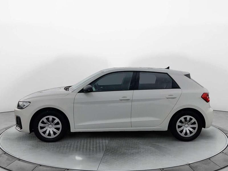 Gebraucht Audi A1 Advanced Plus 95 PS (69 kW) 2025 Cortinaweiß SUV