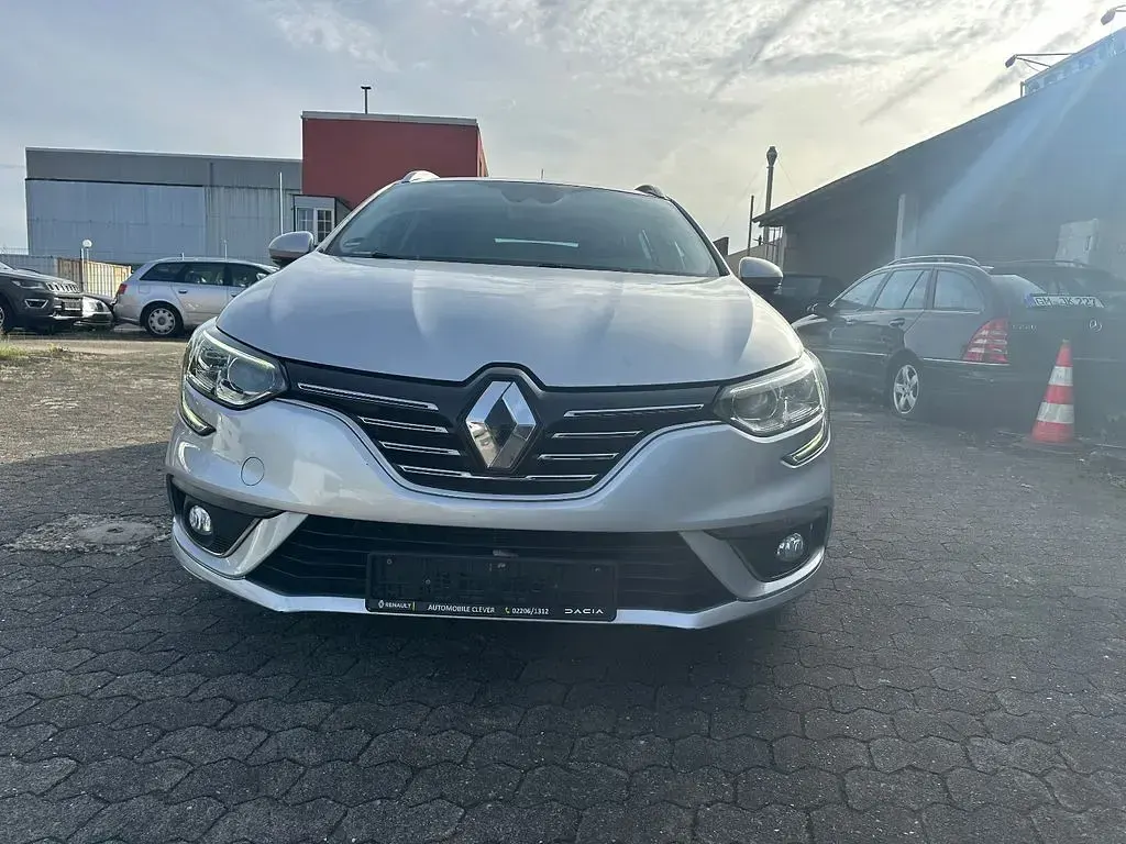 Usata Renault Mégane Intens 131 CV (96 kW) 2018 Grigio Berlina