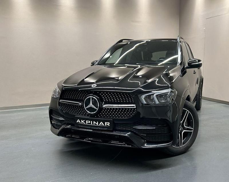 Schwarz Gebraucht 2022 Mercedes GLE350 AMG line SUV | 57.700 € - Bild 1/4