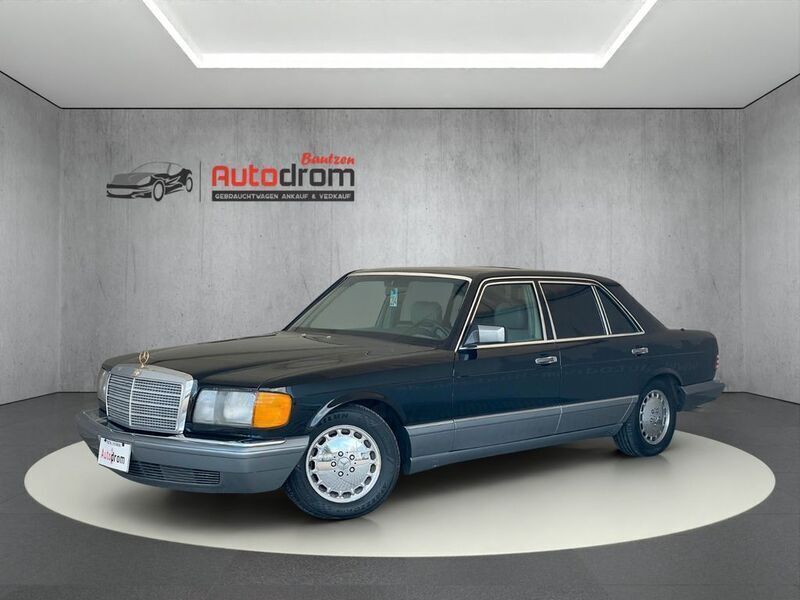 Schwarz Gebraucht 1986 Mercedes 560 Limousine | 19.999 € - Bild 1/4