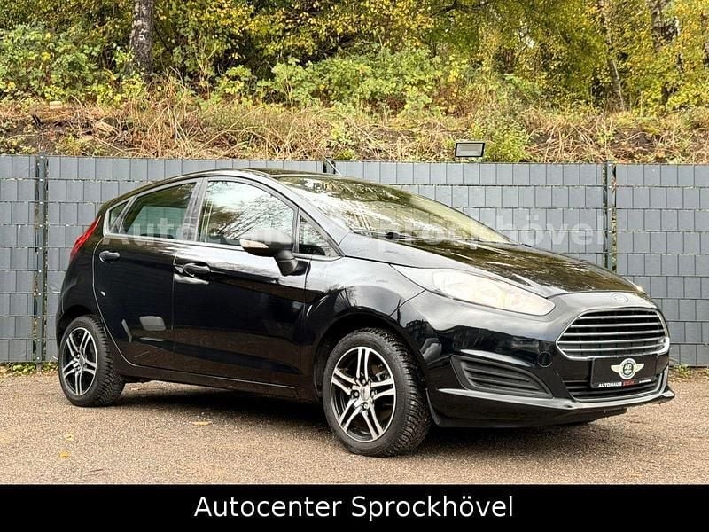 Schwarz Gebraucht 2017 Ford Fiesta Kleinwagen | 11.499 € (Superpreis) - Bild 1/4