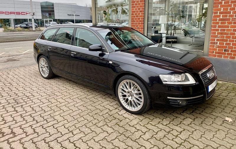 Gebraucht Audi A6 Sport 334 PS (245 kW) 2005 Schwarz Kombi
