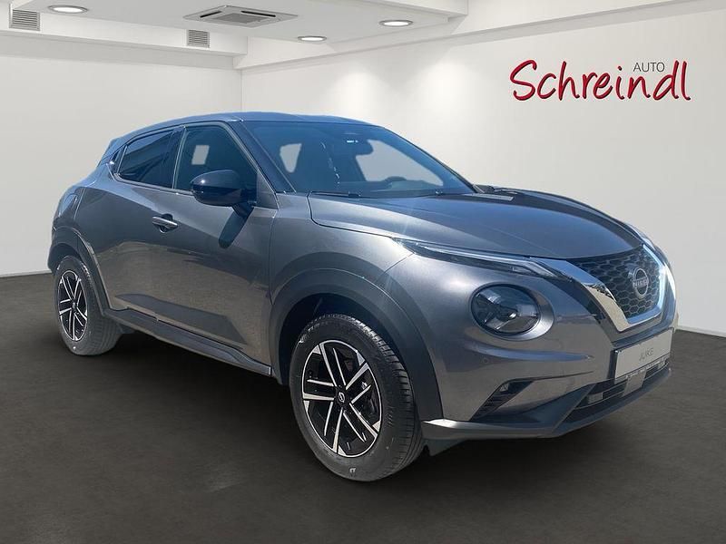Neu Nissan Juke N-Connecta 114 PS (83 kW) 2026 Grau SUV