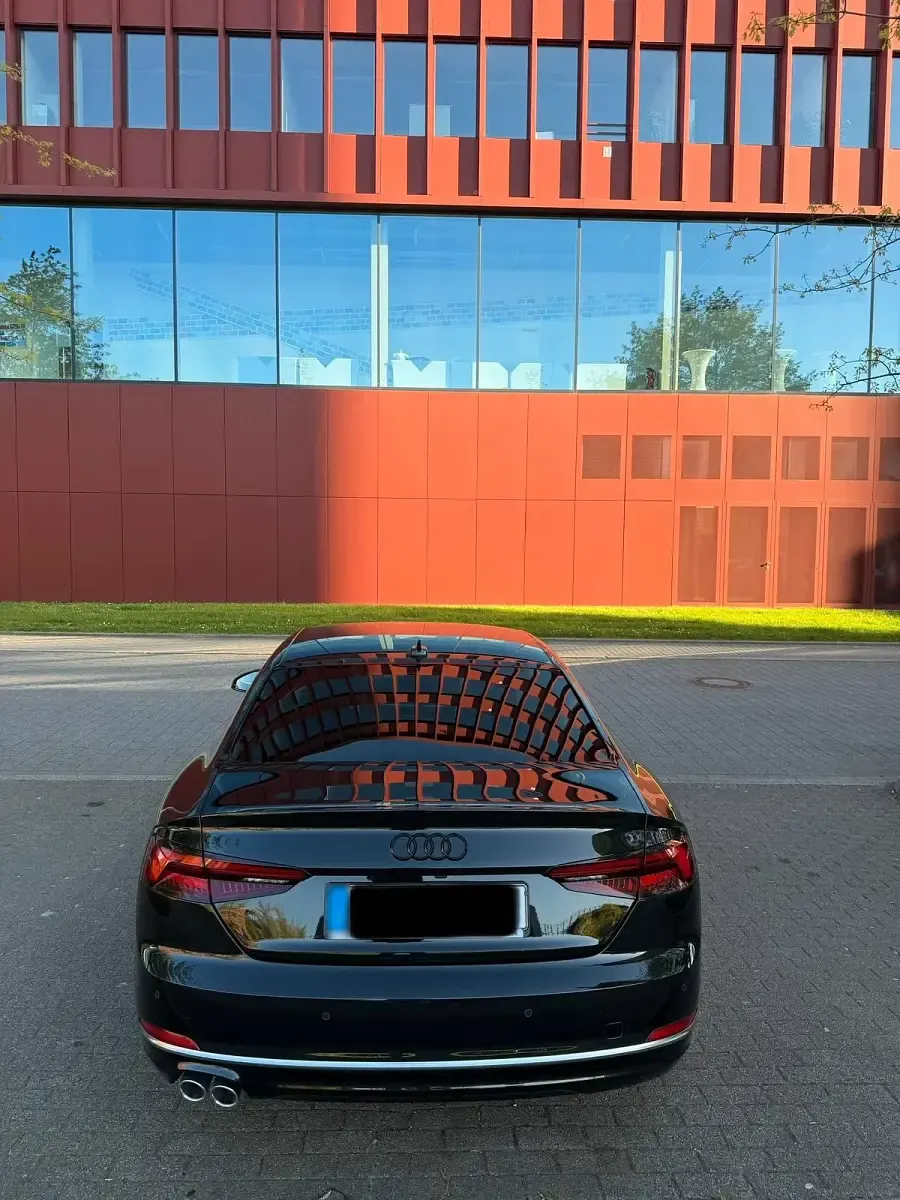 Second-hand Audi A5 Sport 190 CP (139 kW) 2018 Negru Coupe