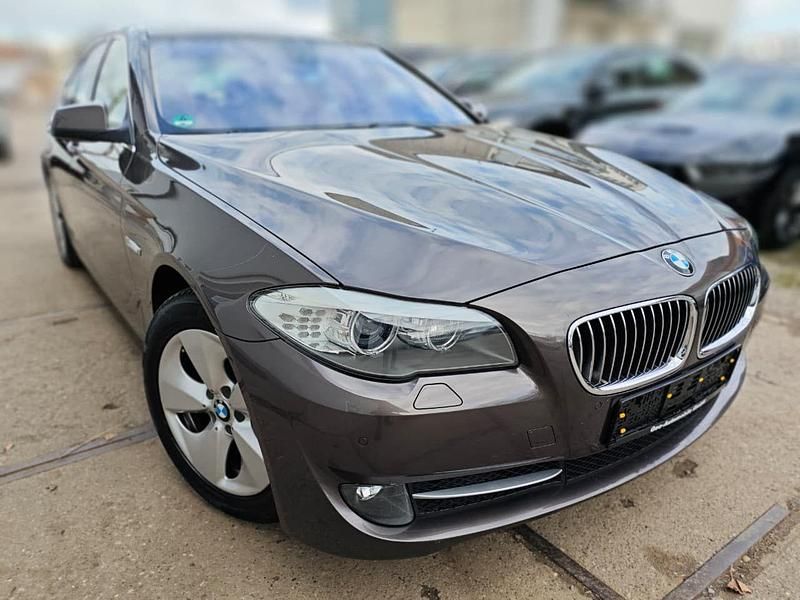 Usata BMW 520 Efficient Dynamics 184 CV (135 kW) 2012 Marrone Berlina