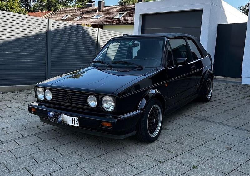 Schwarz Gebraucht 1993 VW Golf Cabriolet Cabrio | 7.499 € - Bild 1/4