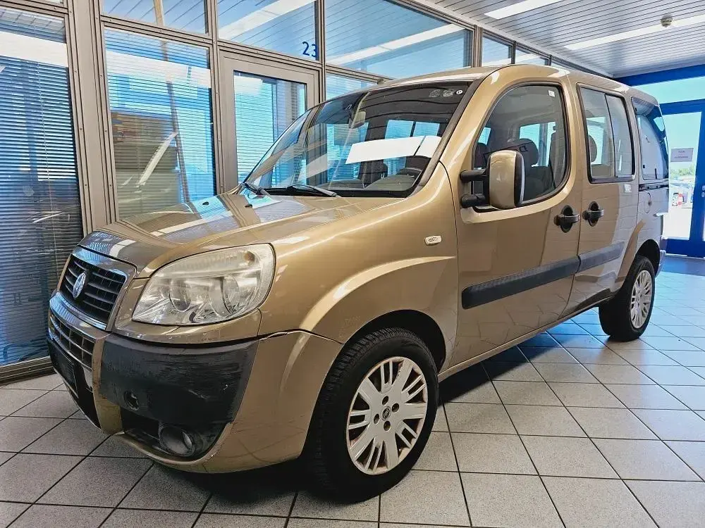 Gebraucht Fiat Doblò Active 84 PS (61 kW) 2006 Braun Van / Kleinbus