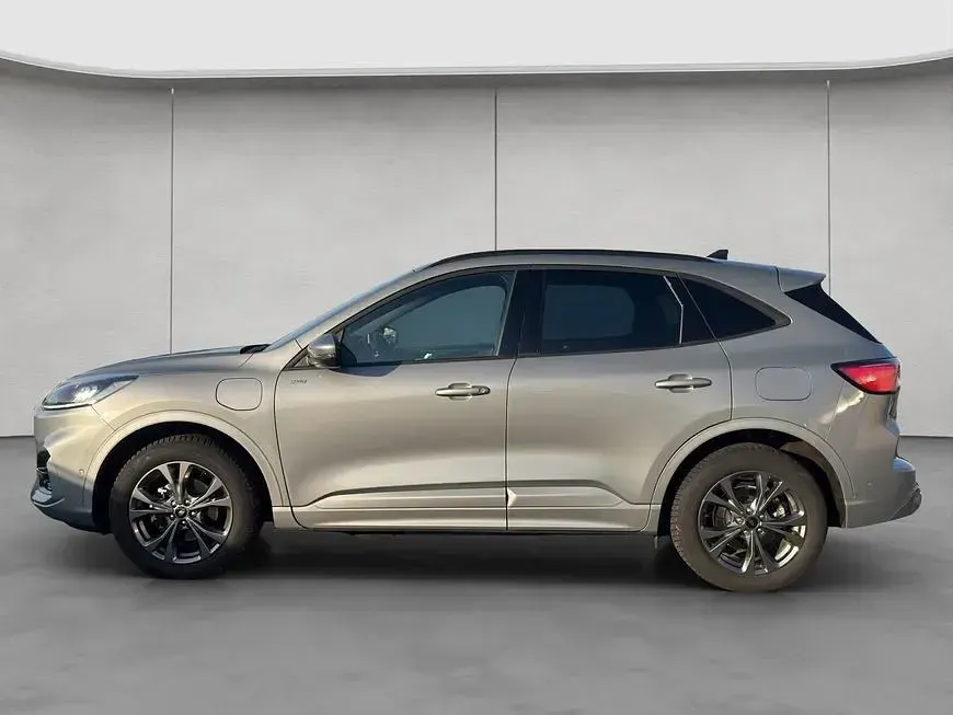 Gebraucht Ford Kuga ST-Line 224 PS (164 kW) 2022 Silber SUV