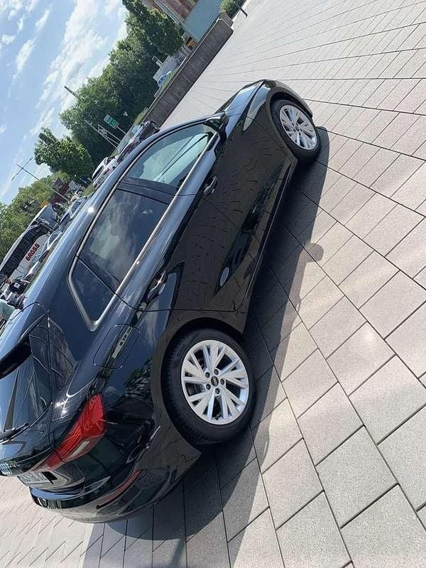 Gebraucht Audi A3 110 PS (80 kW) 2024 Schwarz Kleinwagen