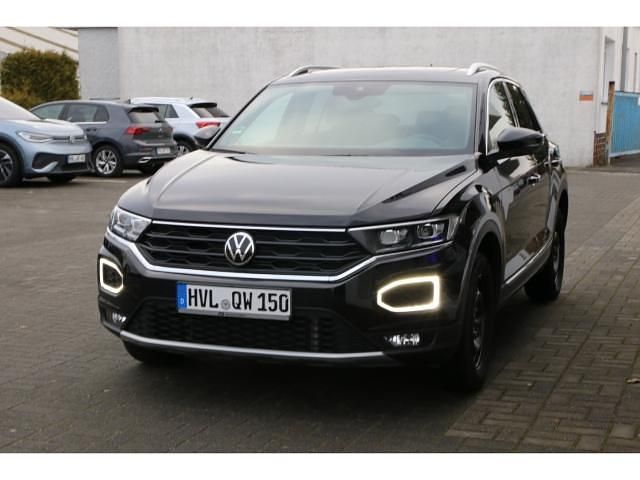 Gebraucht VW T-Roc Active 116 PS (85 kW) 2022 Deep black perleffekt SUV