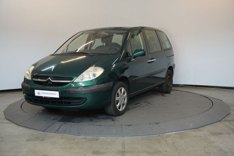 Grün Gebraucht 2005 Citroën C8 Van / Kleinbus | 990 € (Superpreis) - Bild 1/4