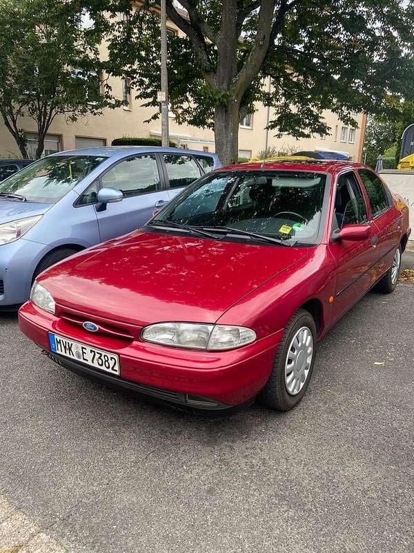 Gebraucht Ford Mondeo 116 PS (85 kW) 1997 Kombi