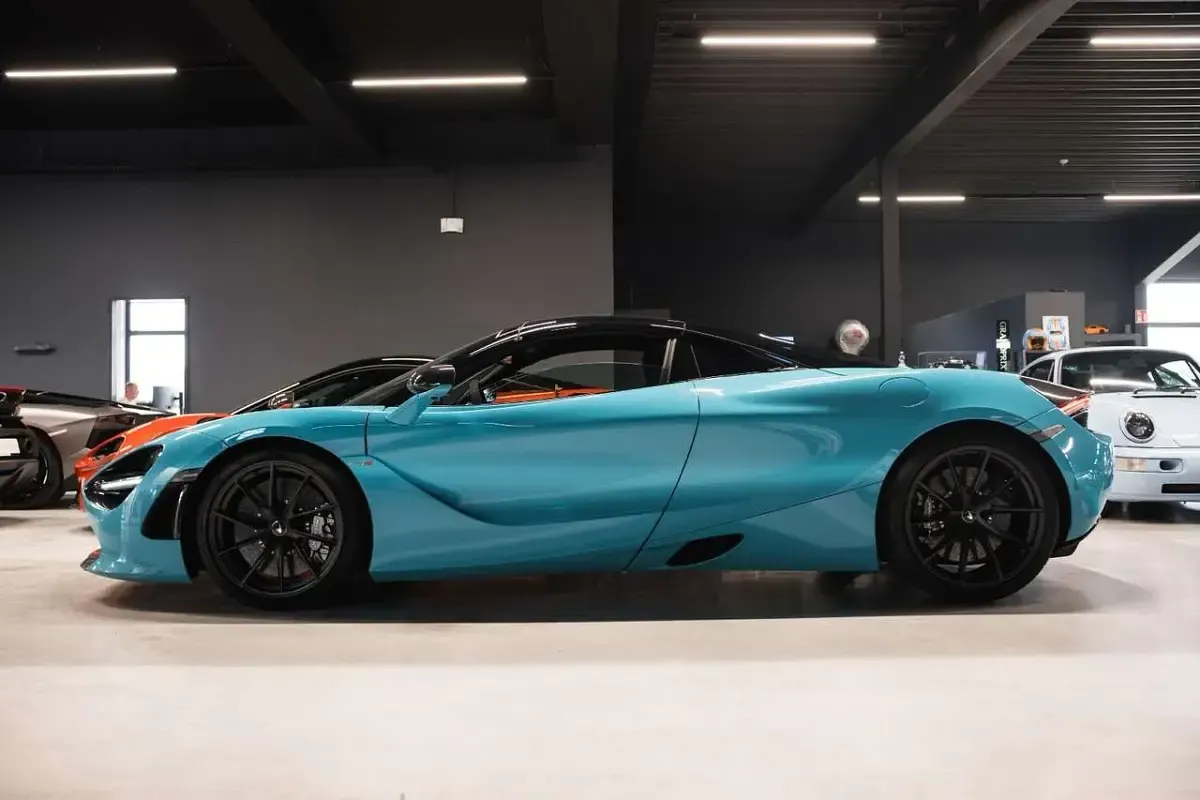 Gebraucht McLaren 720S 721 PS (530 kW) 2022 Tokyo cyan Cabrio