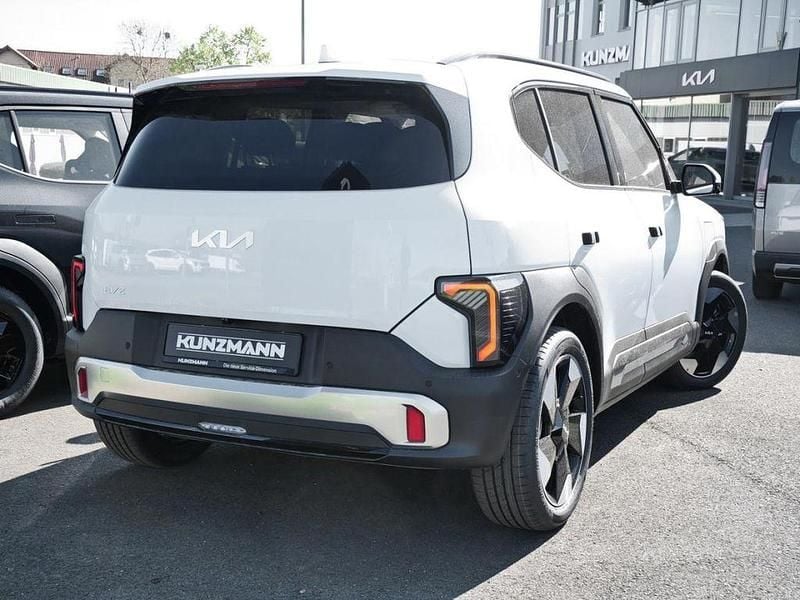 Neu Kia EV2 Earth 106 kW (145 PS) 2026 Carraraweiß SUV