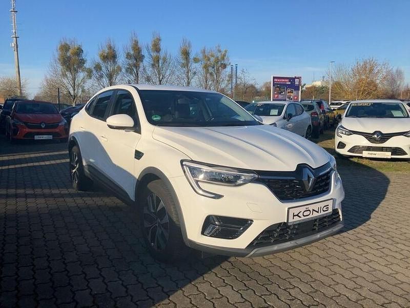 Gebraucht Renault Arkana Equilibre 140 PS (102 kW) 2023 Weiß SUV