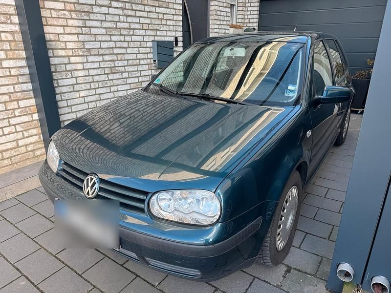 Gebraucht VW Golf IV Edition 75 PS (55 kW) 2002 Grün Limousine