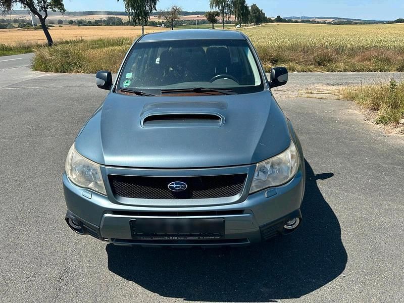 Grün Gebraucht 2010 Subaru Forester SUV | 2.400 € (Superpreis) - Bild 1/4